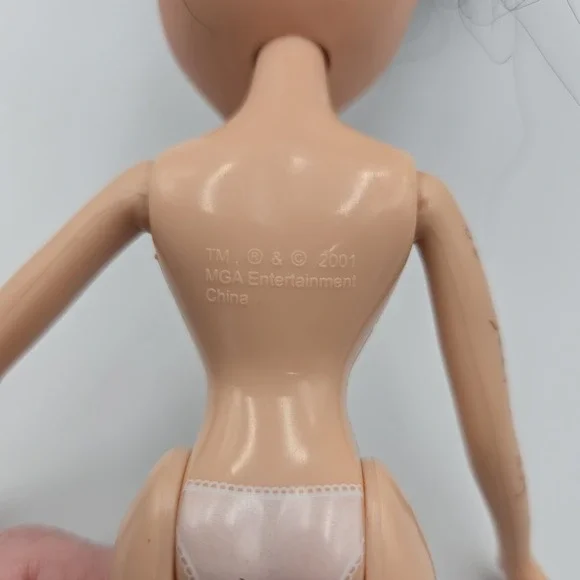 RARE Bratz Genie Magic Jade Doll Hard To Find Braided Hair Vintage Henna Tattoo - Picture 9 of 10